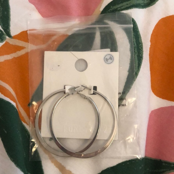 Forever 21 Silver Hoop Earrings - Picture 4 of 5